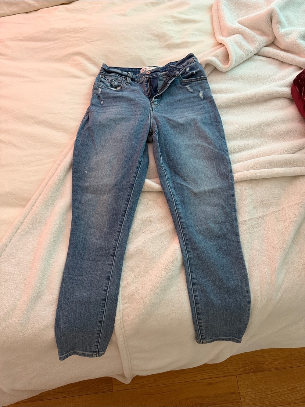Abercrombie Classic Women's Midwash Blue Skinny Jeans
